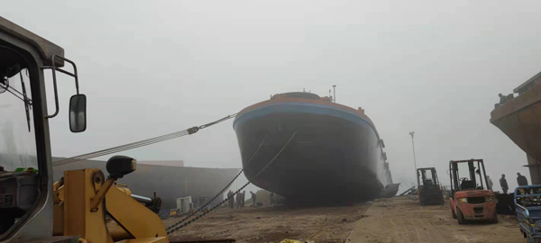 恭喜李老板船只下河，船號（四航258）